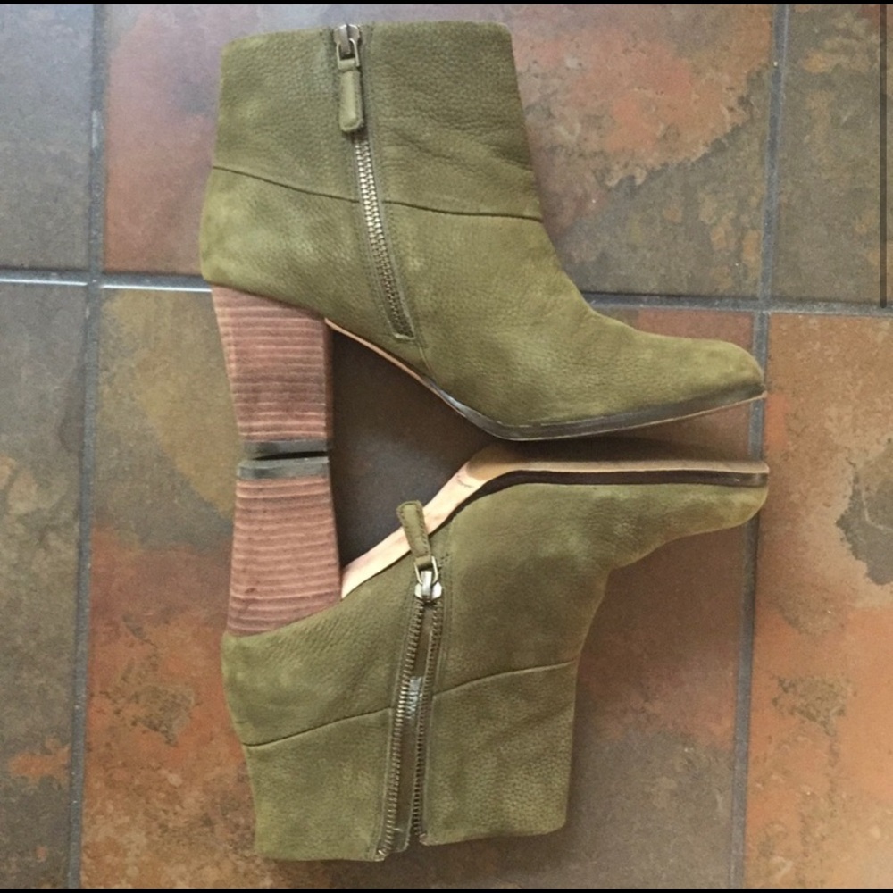 Cole Haan Booties 7.5